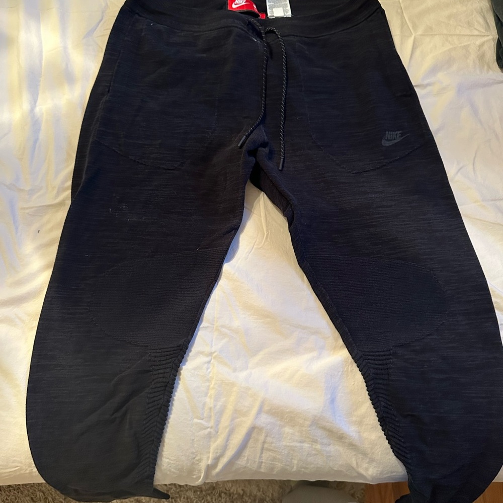 Nike Tech Knit Joggers